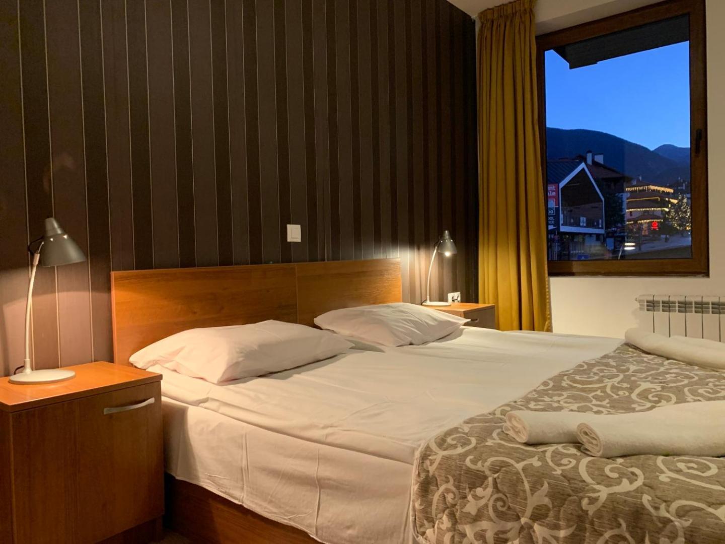 Granat Gondola Lift Apartments Bansko Exterior photo