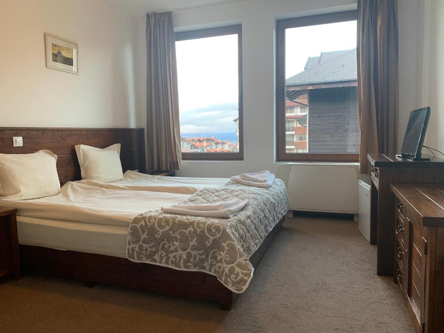 Granat Gondola Lift Apartments Bansko Exterior photo
