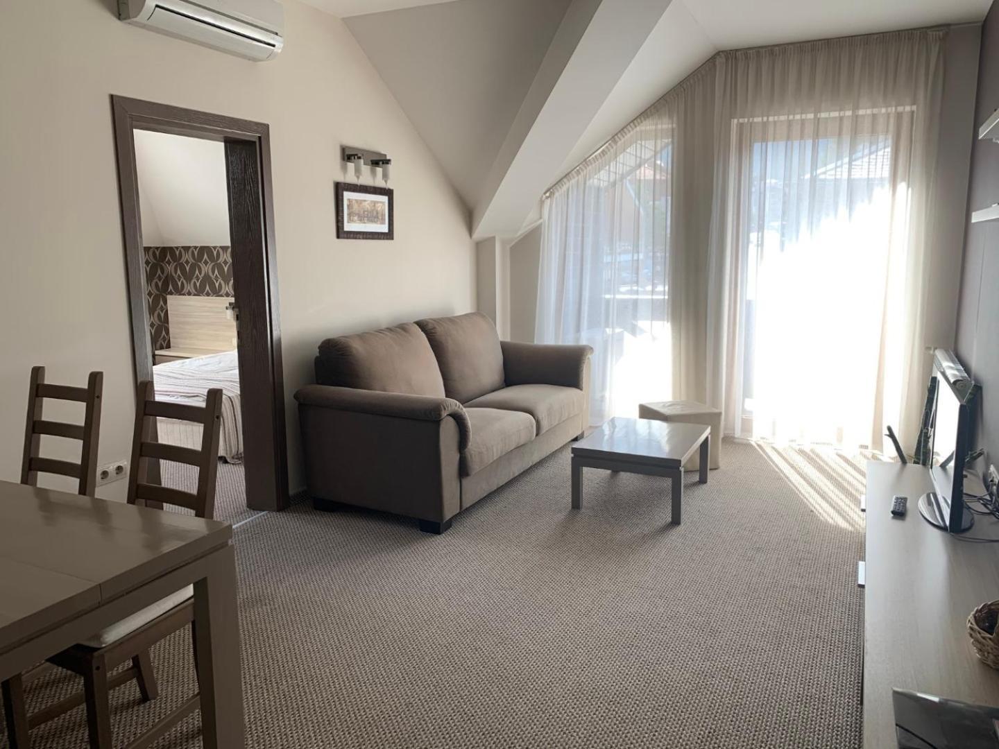 Granat Gondola Lift Apartments Bansko Exterior photo