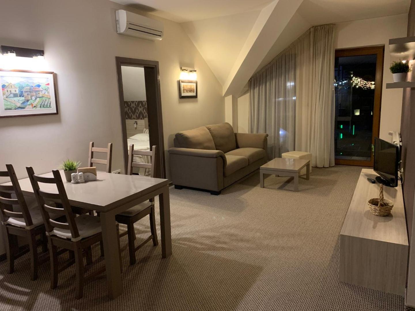 Granat Gondola Lift Apartments Bansko Exterior photo